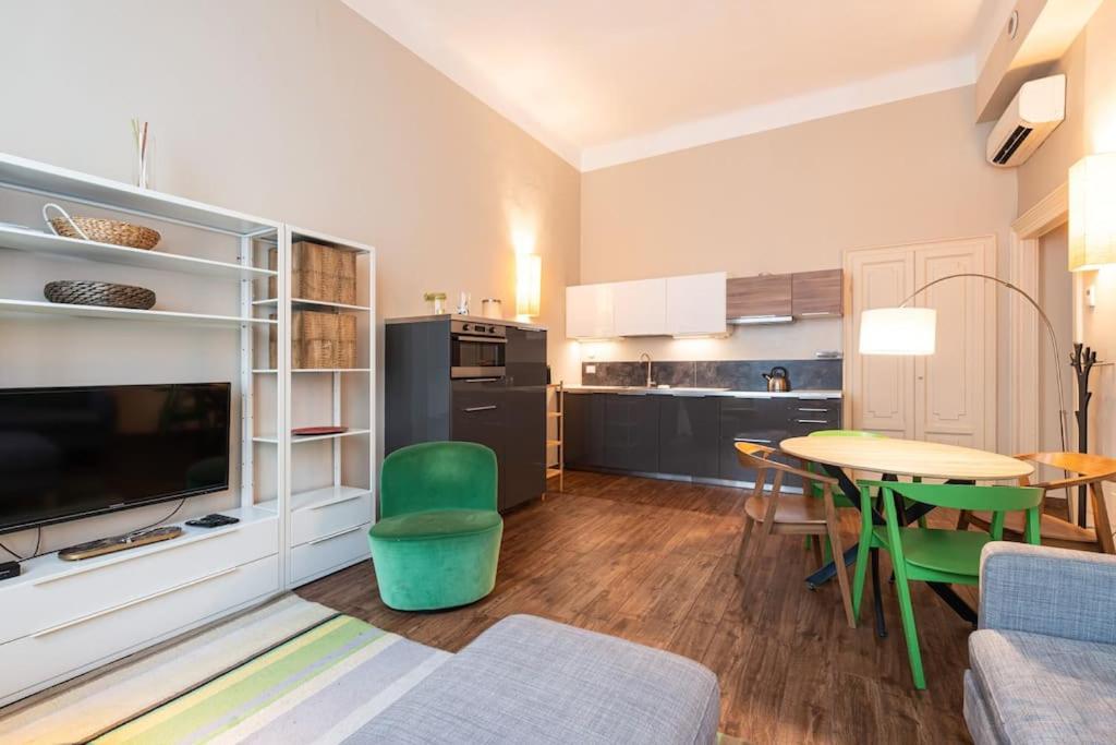 Crocetta Aida One Bedroom 1st Floor - Mirable Pm *